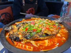 -鸣记脆皮烤鱼·海鲜烤鱼(三八广场店)