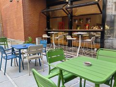 -潮一不贰·法式甜品·生日蛋糕·西式简餐(外滩店)