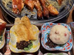 -老滇山寨•云南特色菜•地方菜•民族风情歌舞表演(金碧店)