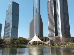 -陆家嘴中心绿地