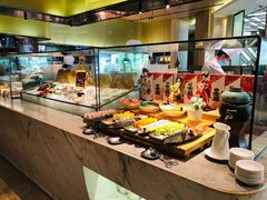自助取餐区-前海华侨城JW万豪酒店·都会尚膳自助餐厅·牛排海鲜酒水畅飨