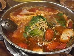 -亮欢寨酸汤鱼(沙冲路店)