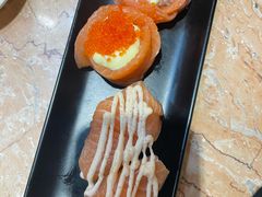 -万岁料理回转寿司(华贸店)