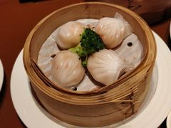 -广州中心皇冠假日酒店·百粤楼