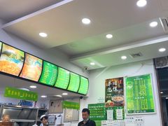 -老回回小吃(百万庄店)