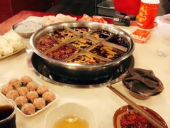 -邓莽子老火锅(中兴路总店)