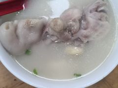 -雷祖芳老妈蹄花店