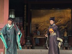 -开封府