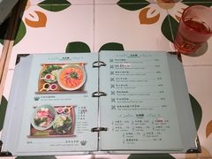 菜单-越弥越南传统美食馆