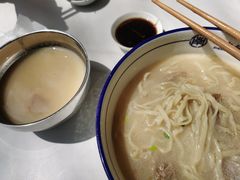 -镇南锅盖面馆(解放路店)