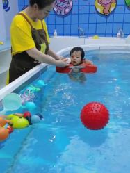 -熊小米专业儿童游泳馆