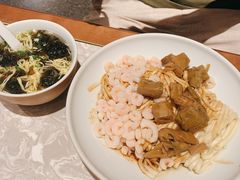虾仁竹笋油面-松鹤面馆·古法焖肉面(观前店)