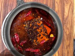 -郑记·古法黑砂锅串串(龙泉店)