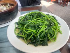 -容里煲仔饭(利丰北路店)