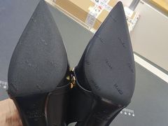 -爱革·奢品·鞋包·衣物·家居(博荟广场店)