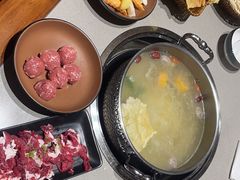 -四点金粥底火锅(沂州里店)