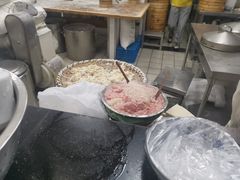 虾肉馄饨-新丰小吃(中山中路分店)