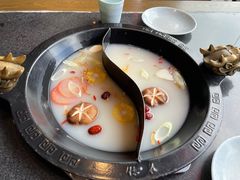 -重庆德庄火锅(体育中心店)