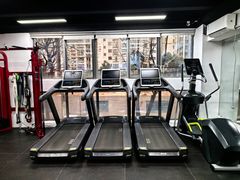 -坚果健身24小时工作室(定西路店)