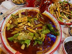-海盗船. 龙虾烧烤. 酒馆