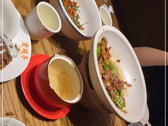 -爱碗亭·鲜炒湖南菜(壹城中心店)
