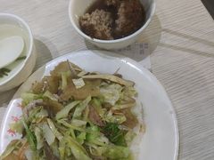 老头盖浇饭-老头盖浇饭(南京新街口明瓦廊宏光酒店店)