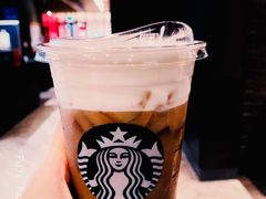 大溪地绵云冷萃-星巴克臻选(南京金茂览秀城店)