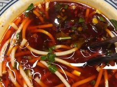 -粉吖吖·邵阳米粉(体育西路店)