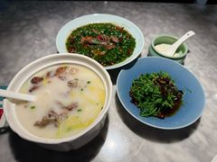 -雀蓝川菜(奥体广场店)