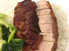 脆皮烧肉饭-香港新发烧腊茶餐厅(万象店)