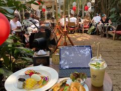 -Fern Forest Cafe