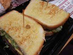 圣塔芭芭拉经典牛肉特堡-The Habit Burger Grill 哈比特汉堡(爱琴海店)