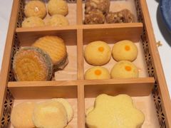 -八府香鸭·啫啫煲(华山路店)