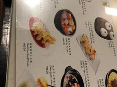 -新大咀港式茶餐厅(宝山万达店)