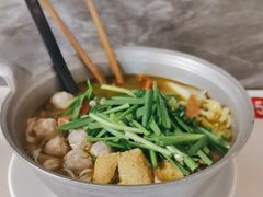 -铁锅哥米线