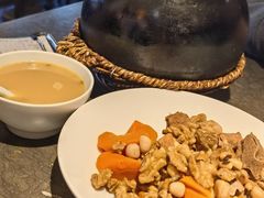 -汤城小厨•粤菜•靓汤(苏州街店)