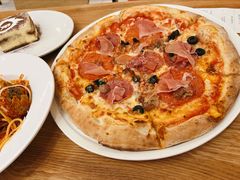 -城市大道红炉披萨烘焙坊