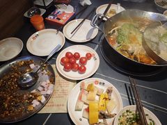 -由衷贵州酸汤牛肉火锅(新桥店)
