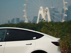 -TESLA 特斯拉(广州天环广场体验店)