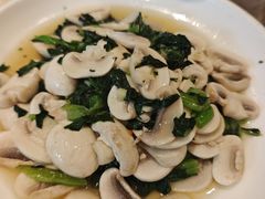 手捏菜炒蘑菇-群乐饭店(滨安路店)