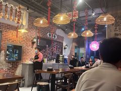 -炉小二铜锅牛蛙•川湘菜(三里屯店)
