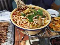 -勃利地摊·勃立小串烧烤