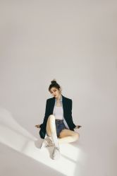 -onlygirl摄影美学馆高端定制(江滩店)