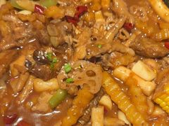 -多嘴超级肉蟹煲(中街恒隆故宫店)