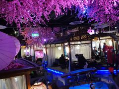 -韵秋荷(宝山龙湖天街店)
