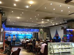 -赶海部落海鲜城(海阳路店)