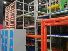 -超人空间竞技场·轰趴团建蹦床主题公园