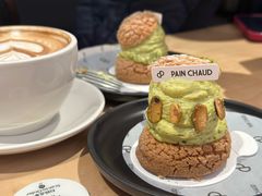 开心果泡芙-PAIN CHAUD 百丘(静安久光店)