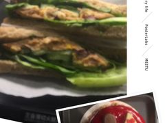 -星巴克(海桐路店)