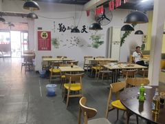 大堂-海清宁记大馅云吞